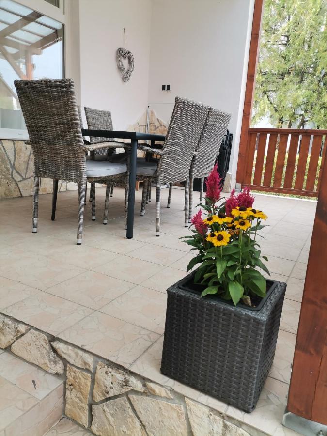 Edina-Haz Villa Balatonboglar Exterior photo